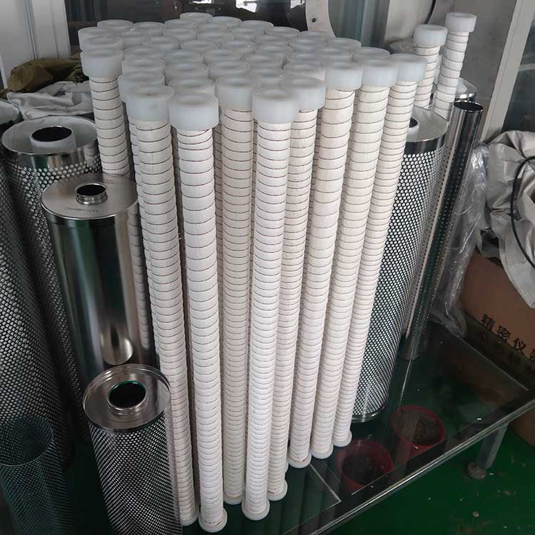 華豫生產(chǎn)供應(yīng)除油器濾芯 長(zhǎng)度1018 無(wú)紡布、玻纖棉