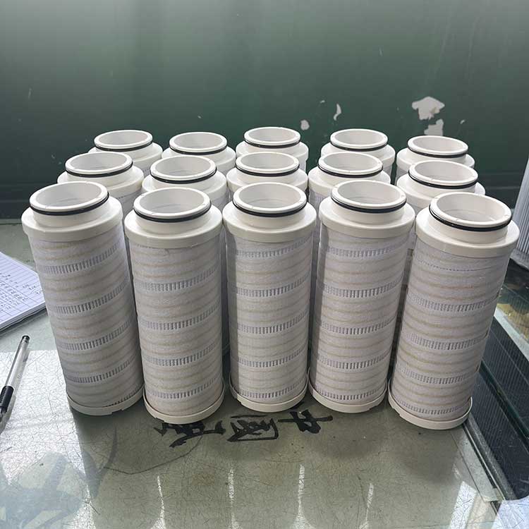 HC4704FKP8H-(3)